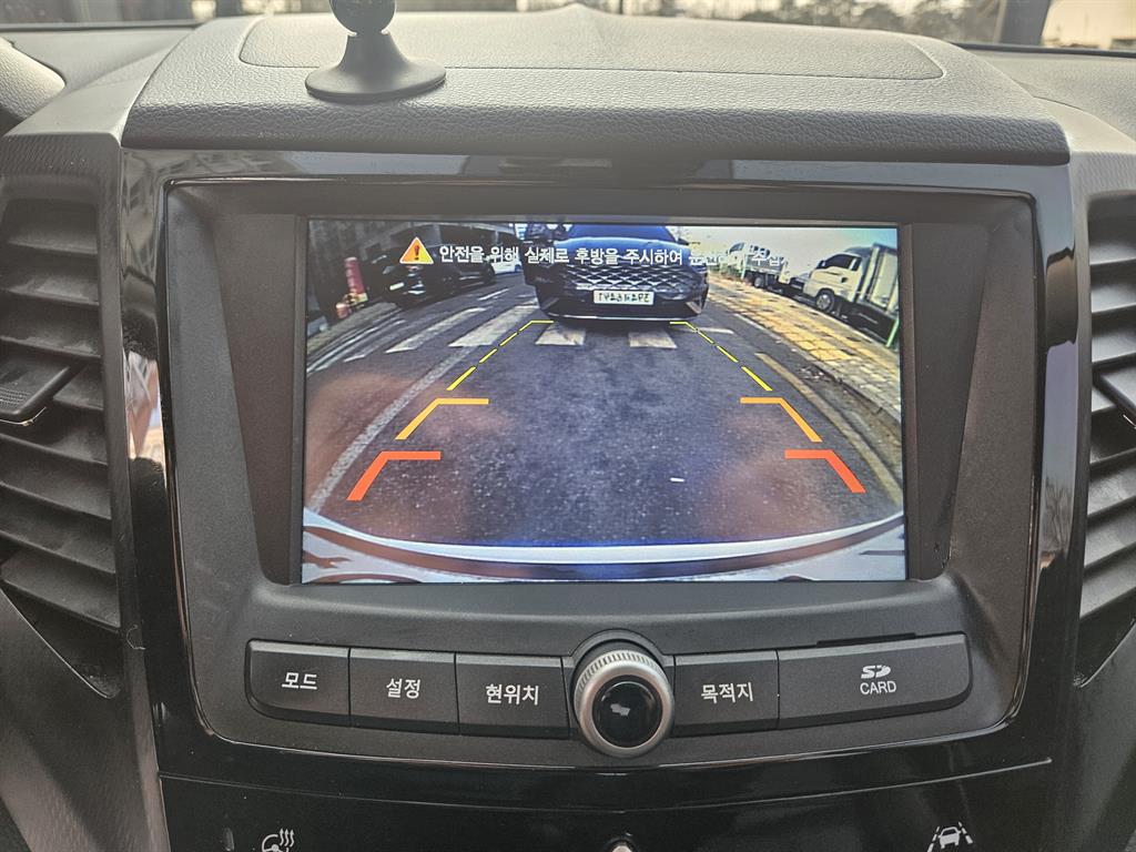 Ssangyong Tivoli 2019 Blanco - Importación desde Corea - HF Imports Iquique - Foto 19