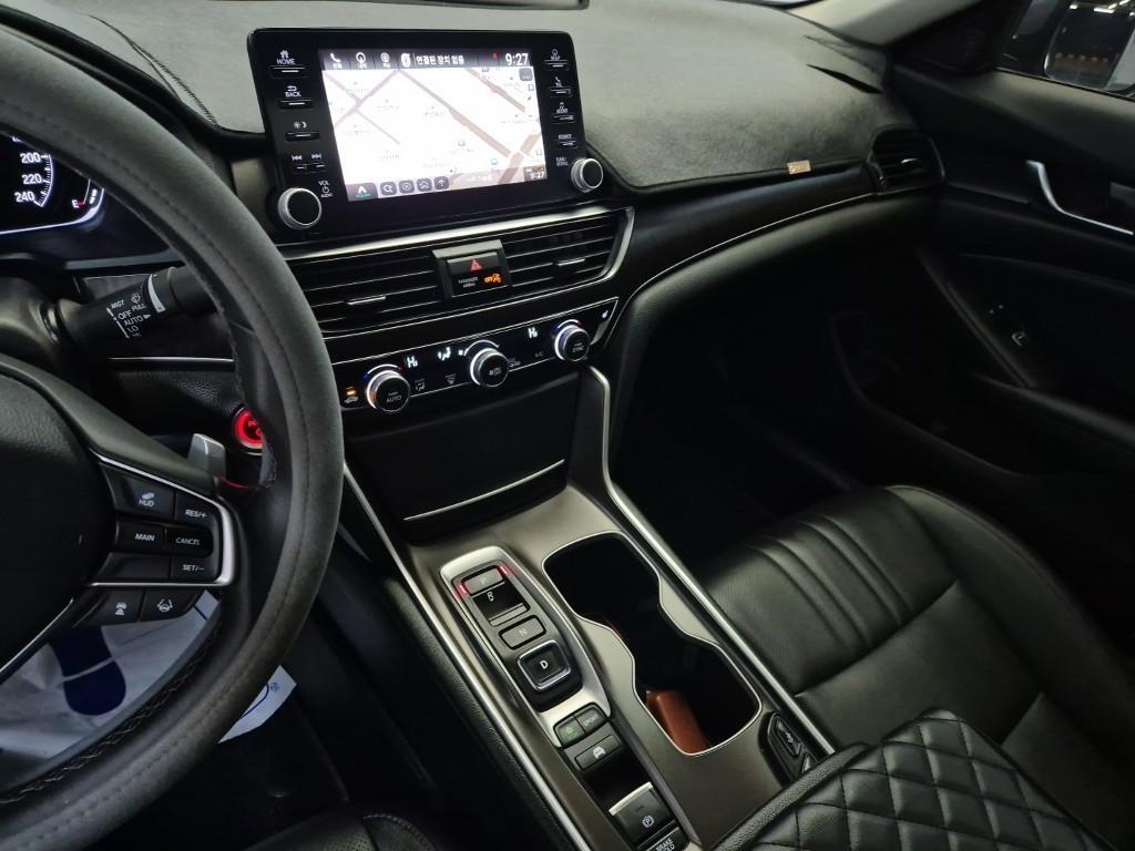 Honda Accord - Vista 10