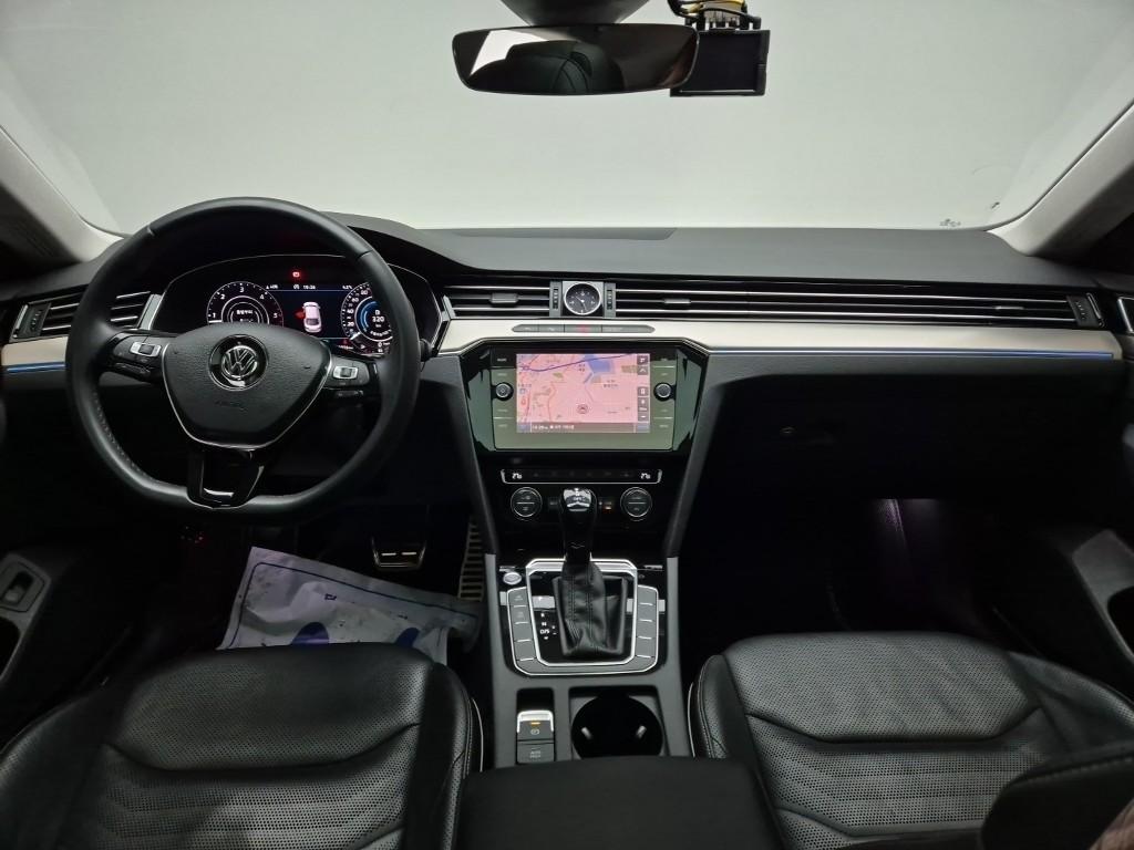 Volkswagen Arteon - Vista 7