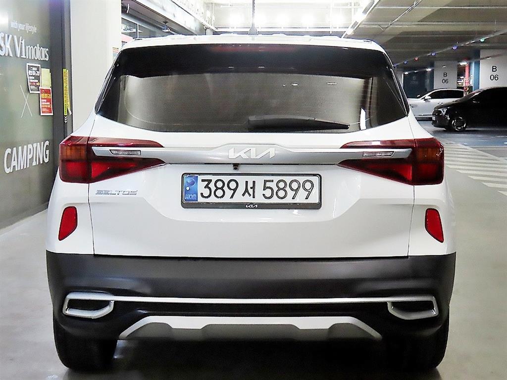 KIA Seltos - Vista 5