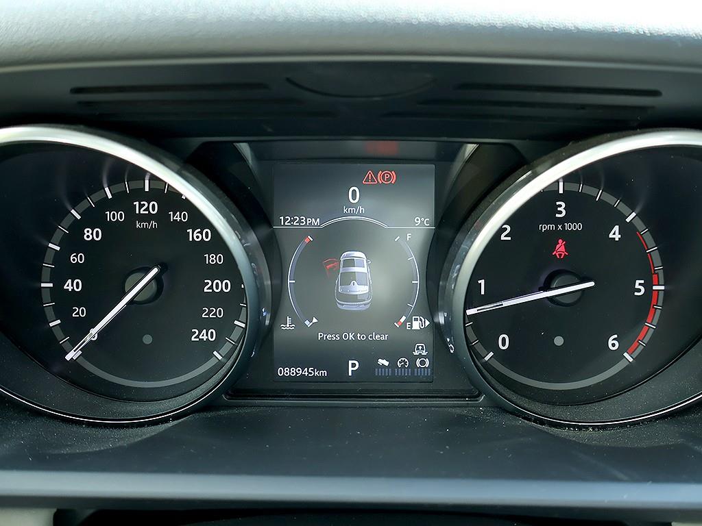 Land Rover Discovery - Vista 11