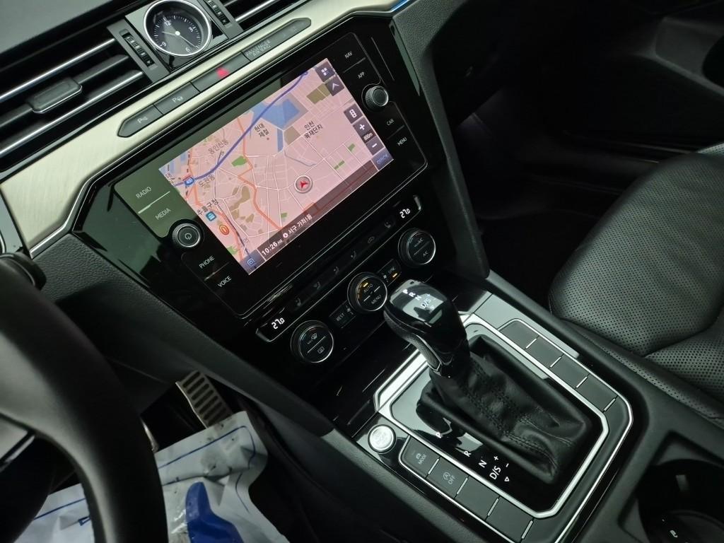 Volkswagen Arteon - Vista 10