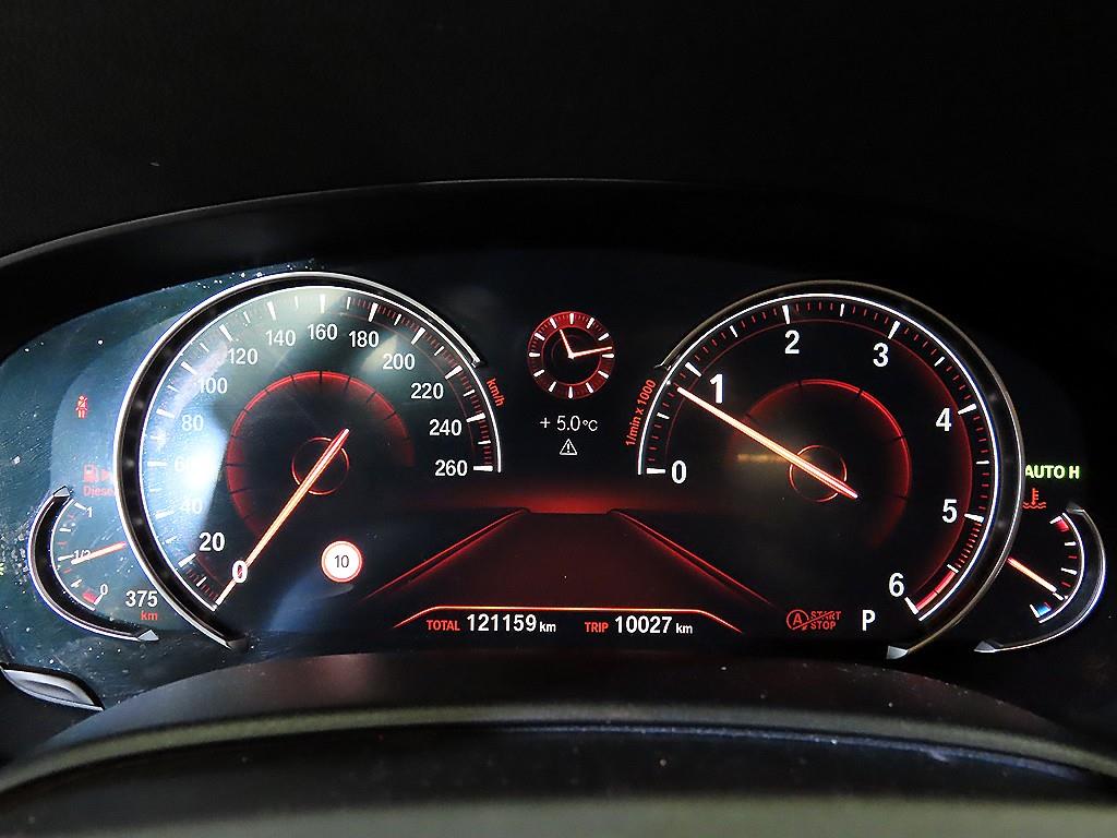 BMW 5 Series - Vista 9