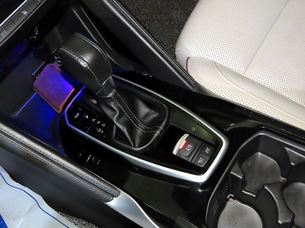 SAMSUNG QM6 - Vista 12