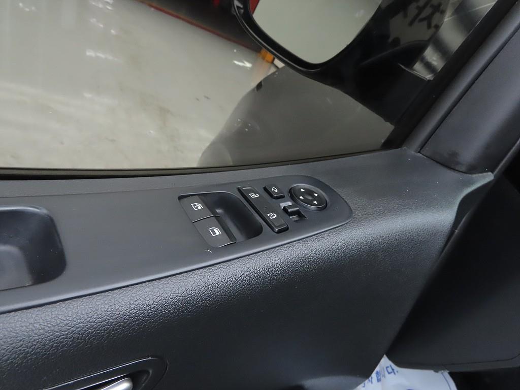 HYUNDAI Staria 2024 Gris - Importación desde Corea - HF Imports Iquique - Foto 13