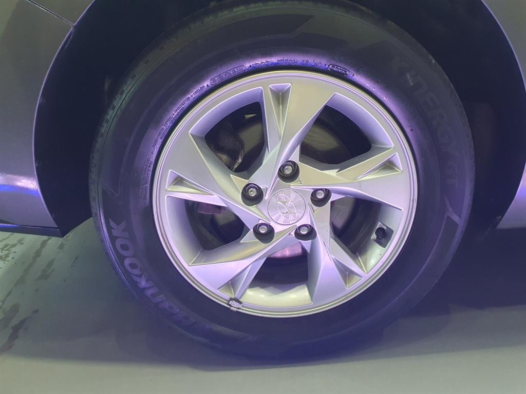 HYUNDAI Avante 2021 Gris - Importación desde Corea - HF Imports Iquique - Foto 17