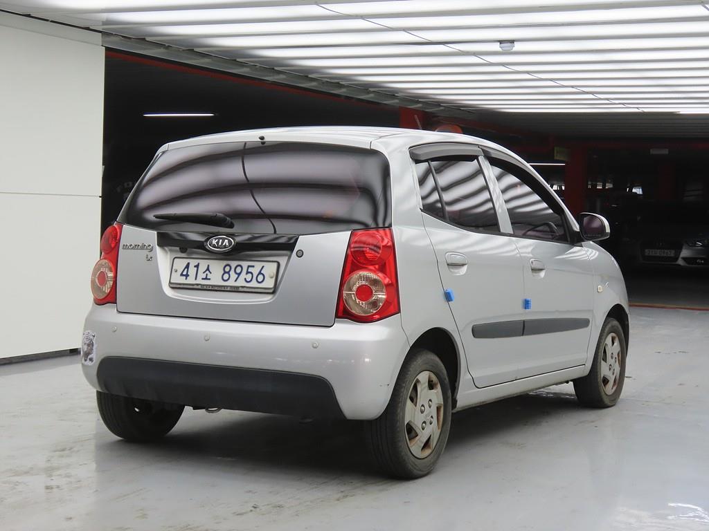 KIA Morning - Vista 4