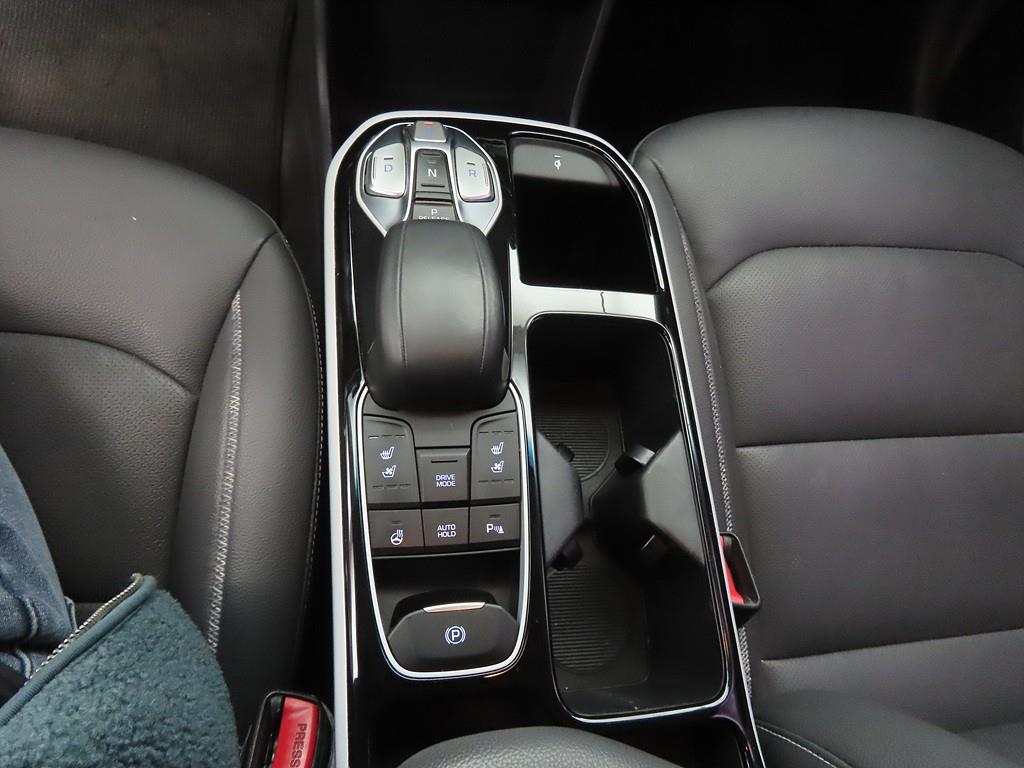 HYUNDAI Ioniq - Vista 10