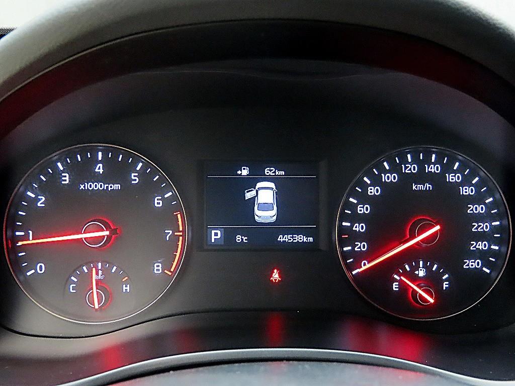 KIA K7 - Vista 8