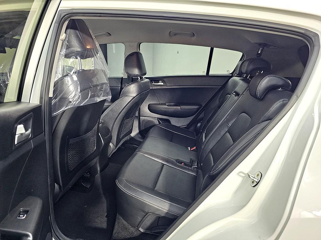 KIA Sportage - Vista 9