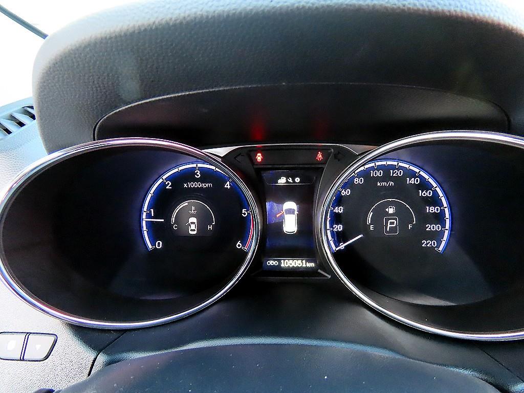 HYUNDAI Tucson - Vista 9