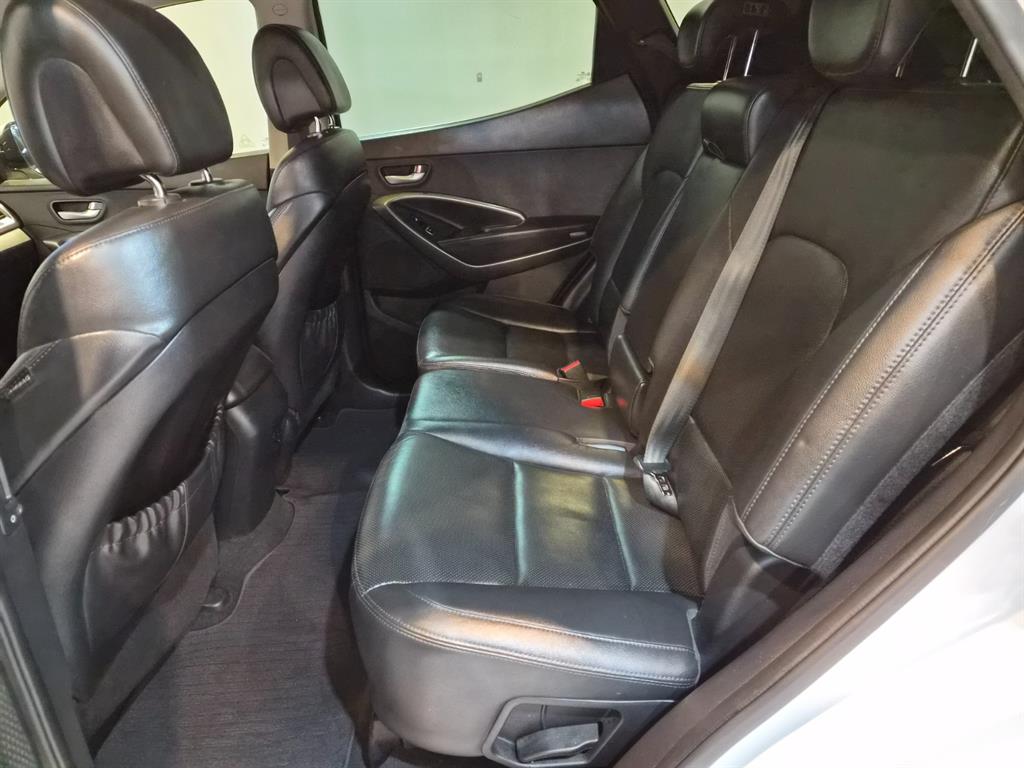 HYUNDAI Santa Fe - Vista 6