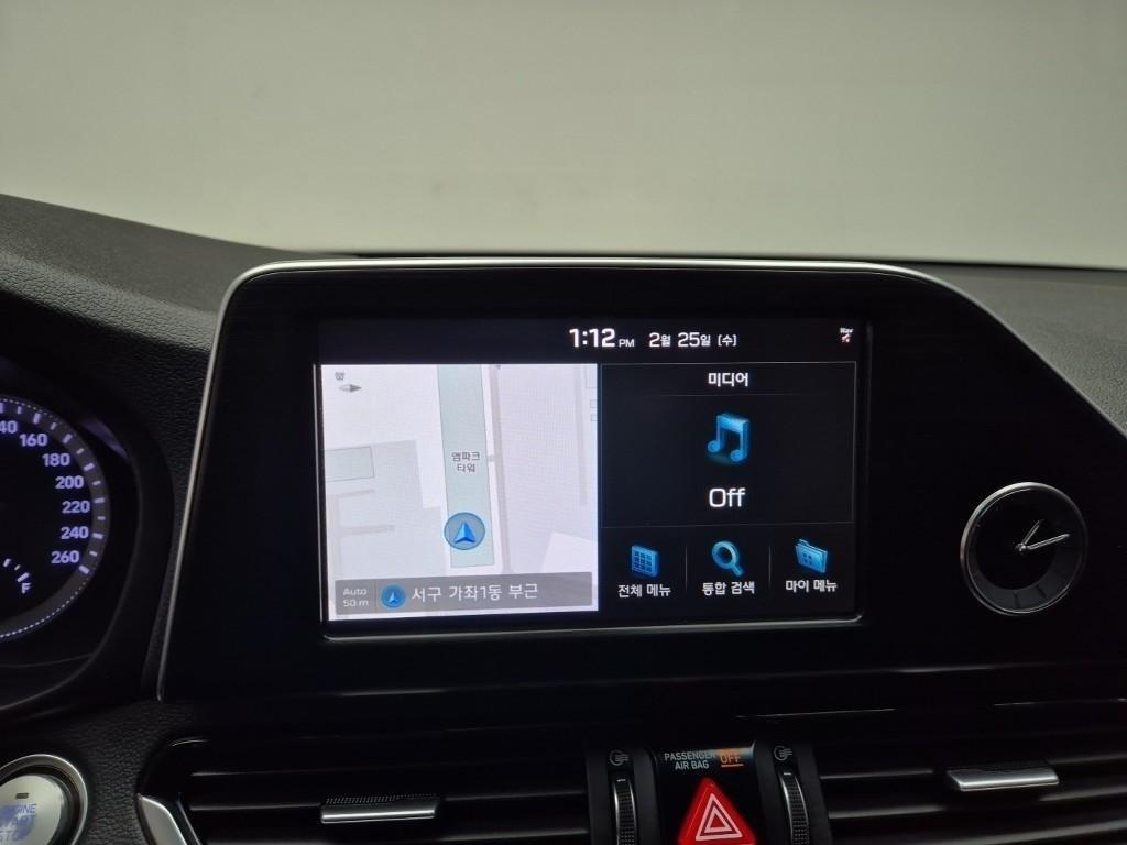 HYUNDAI Grandeur 2017 Negro - Importación desde Corea - HF Imports Iquique - Foto 13