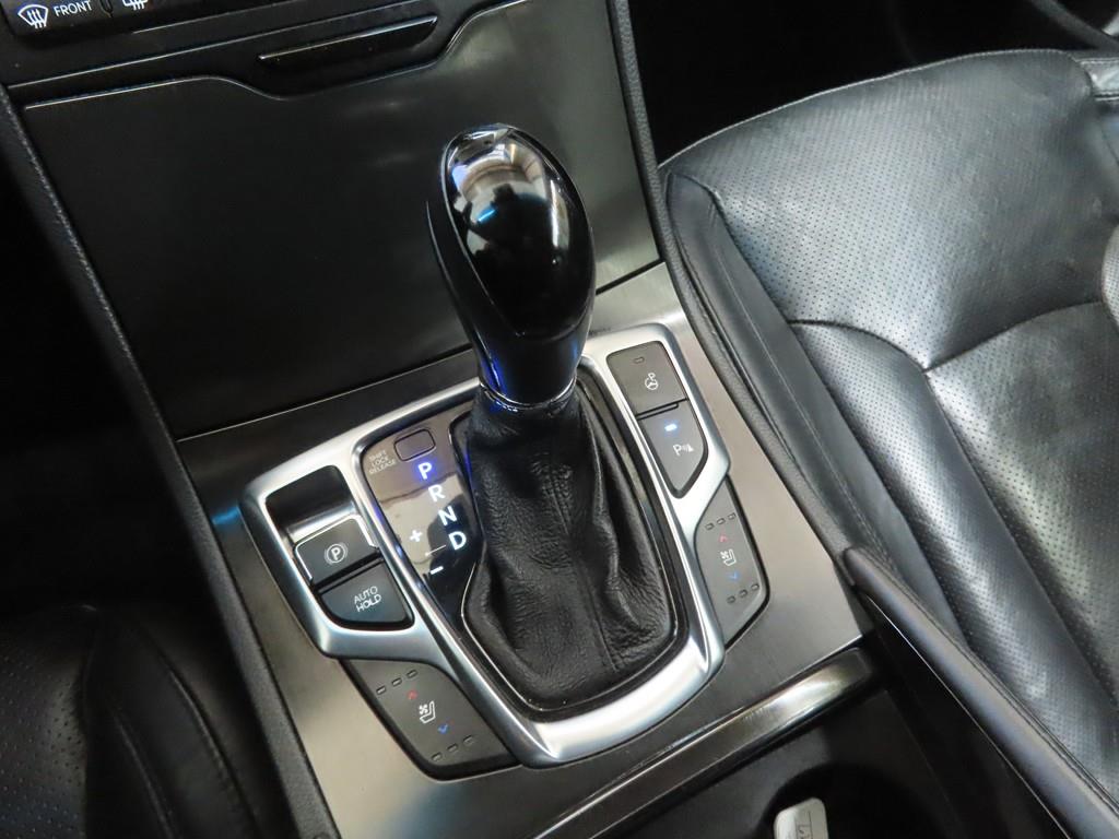 HYUNDAI Grandeur - Vista 12