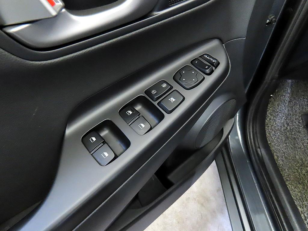 HYUNDAI Kona 2018 - Importación desde Corea - HF Imports Iquique - Foto 13