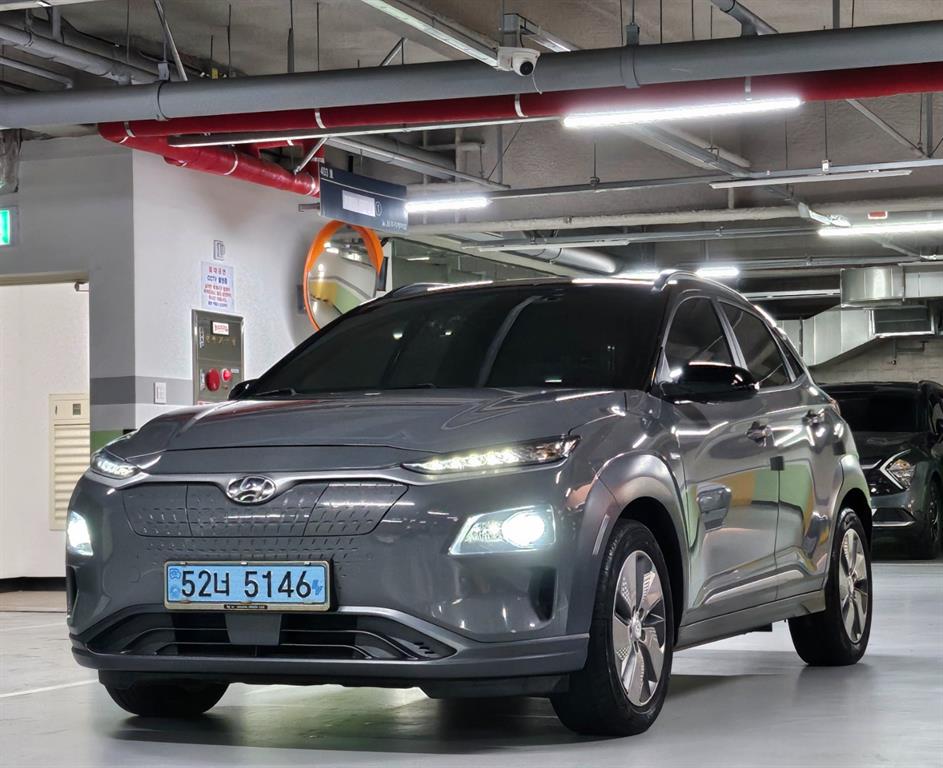 HYUNDAI Kona - Vista 3