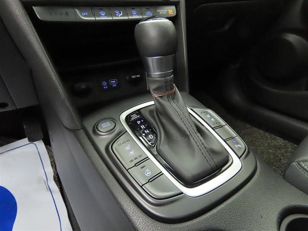 HYUNDAI Kona - Vista 11