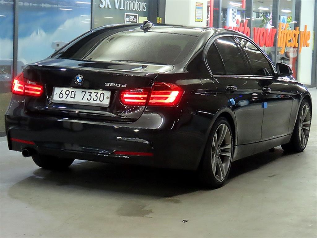 BMW 3 series - Vista 4