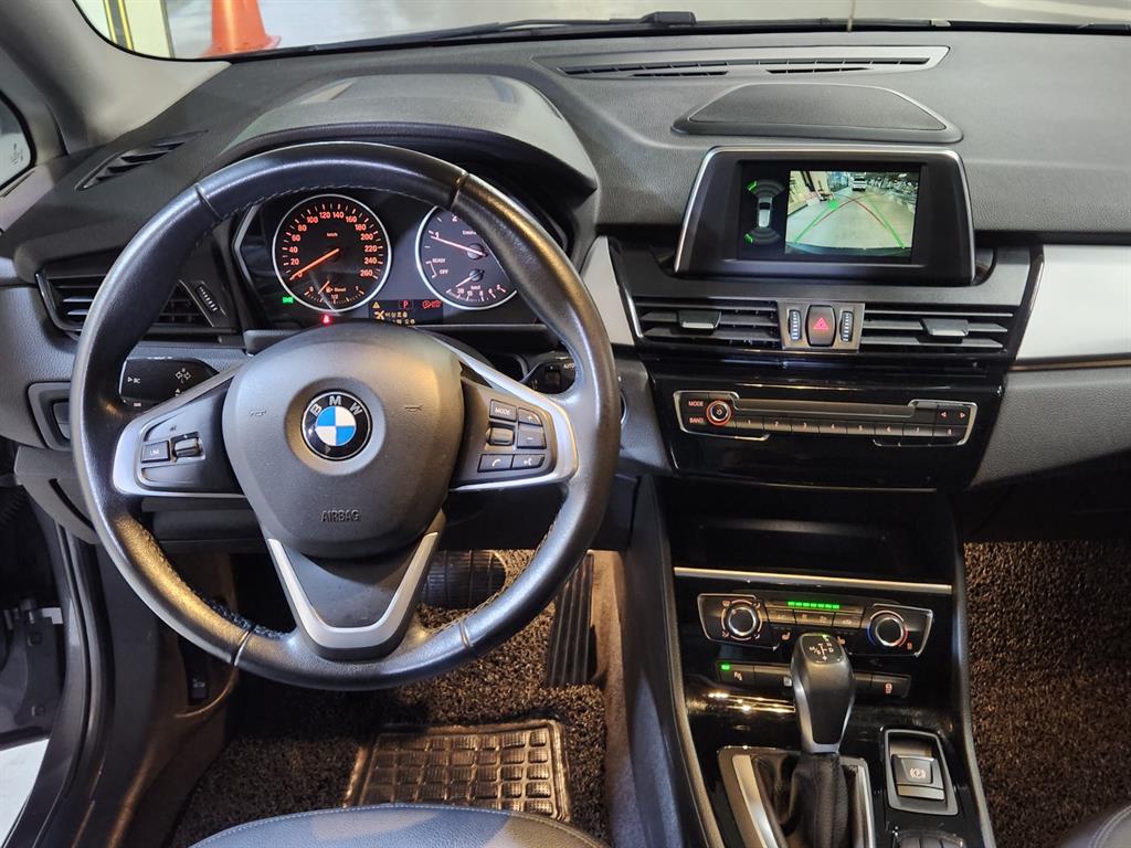 BMW 2 series - Vista 6