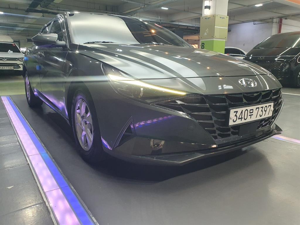 HYUNDAI Avante 2021 Gris - Importación desde Corea - HF Imports Iquique - Foto 1