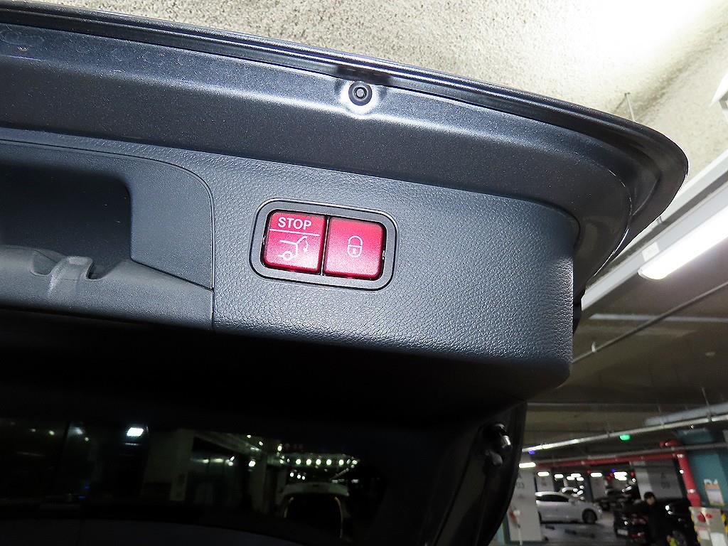 Mercedes Benz GLC Class 2020 Gris - Importación desde Corea - HF Imports Iquique - Foto 15