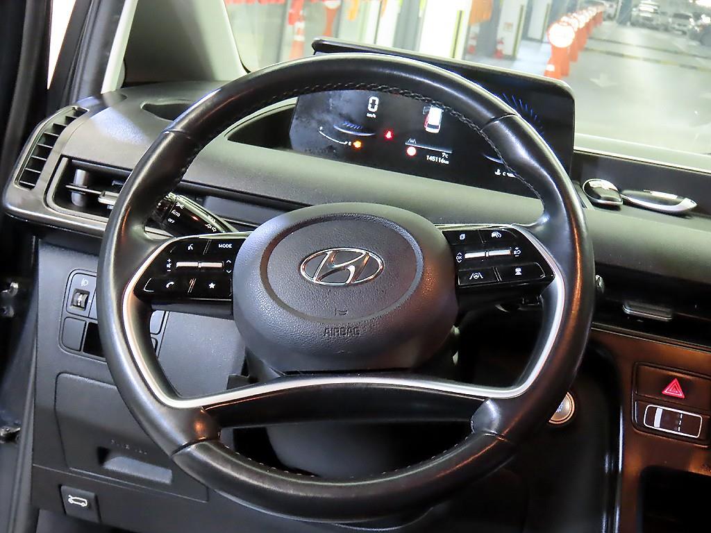 HYUNDAI Staria - Vista 8