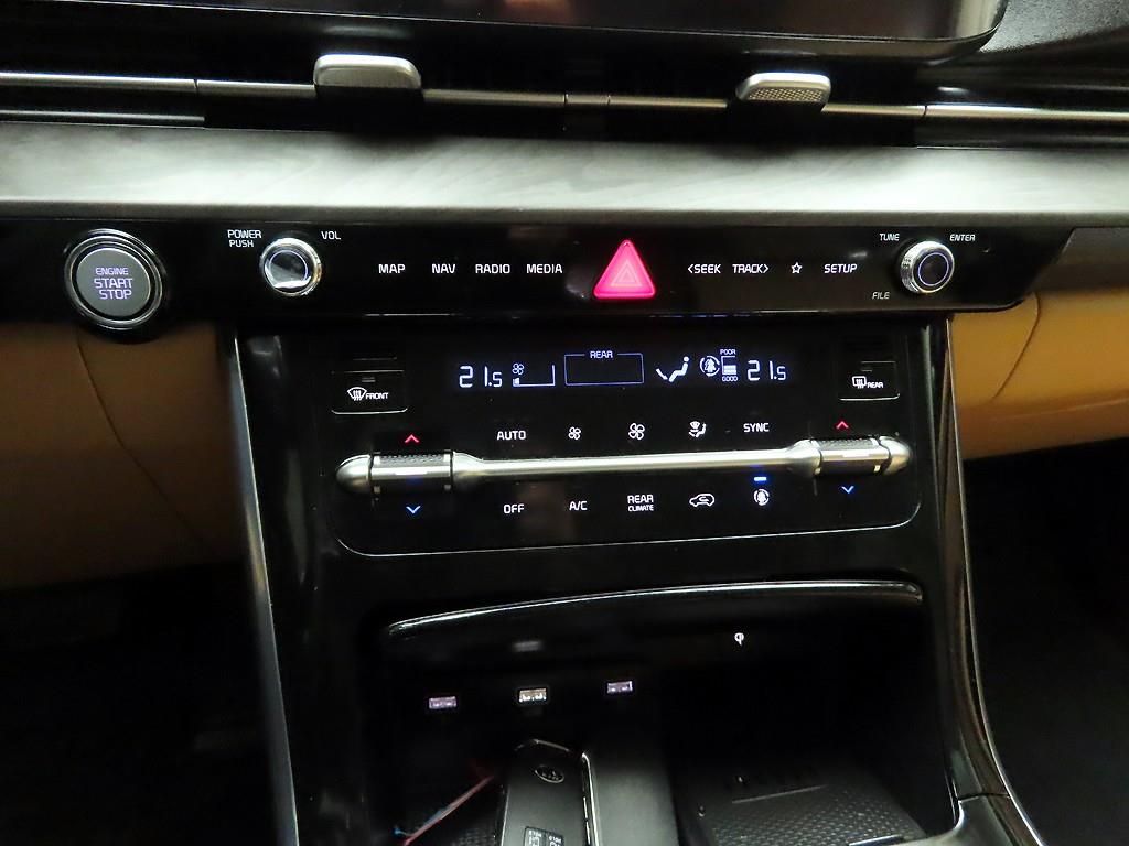 KIA Carnival - Vista 9