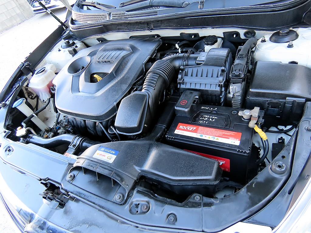 HYUNDAI Sonata 2013 Blanco - Importación desde Corea - HF Imports Iquique - Foto 19