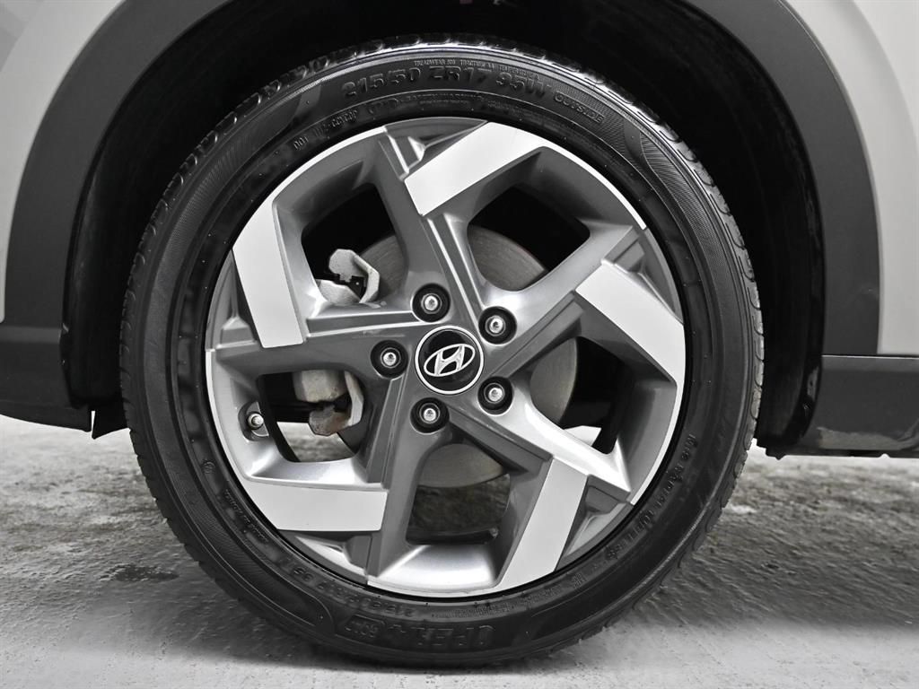 HYUNDAI Venue - Vista 5