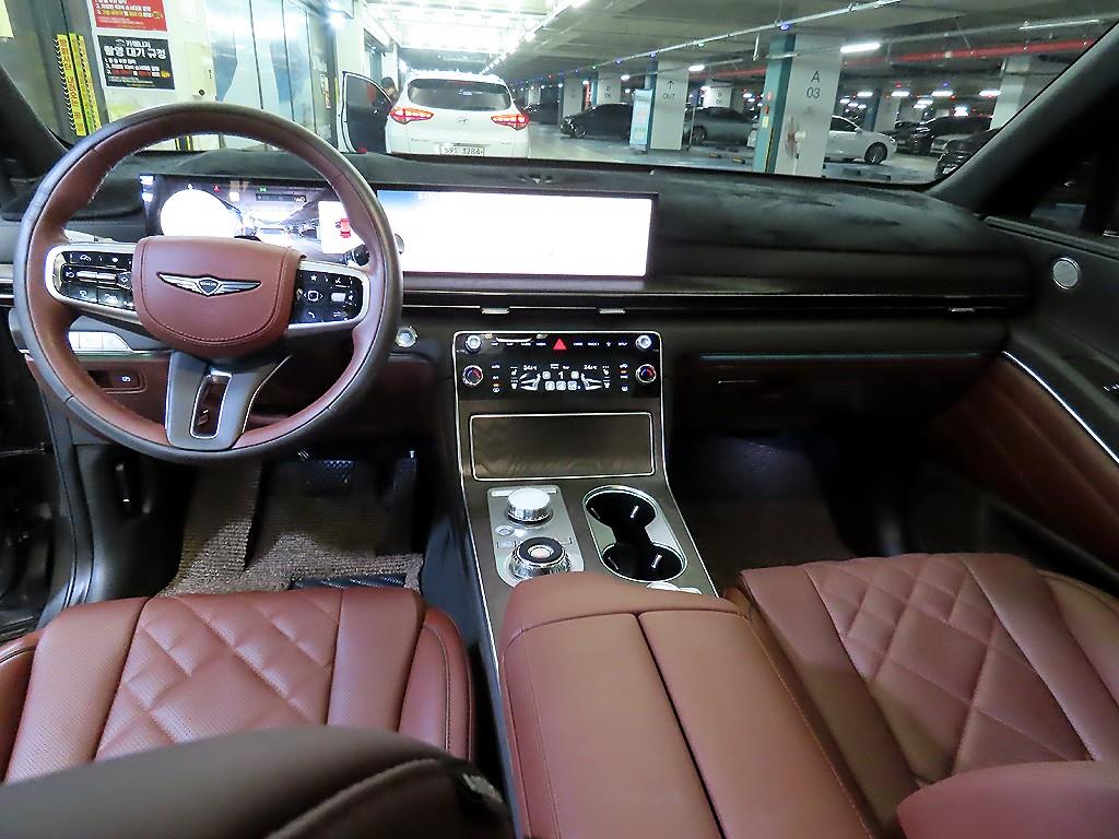 Genesis GV80 - Vista 10