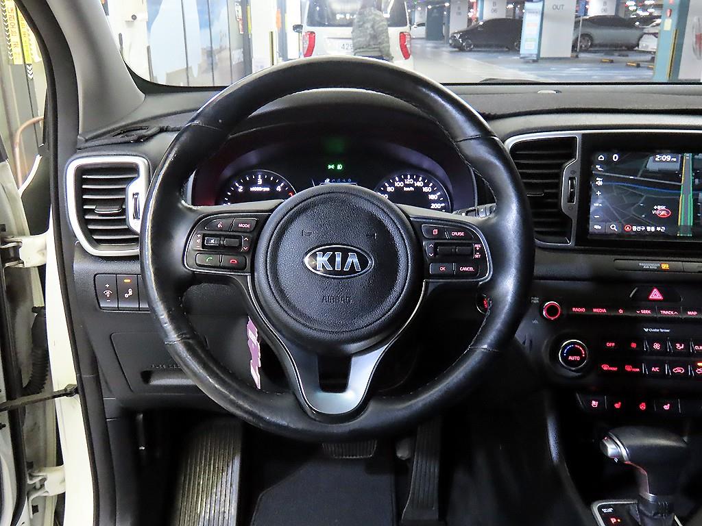 KIA Sportage - Vista 8