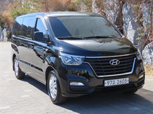 HYUNDAI Starex - Vista 4