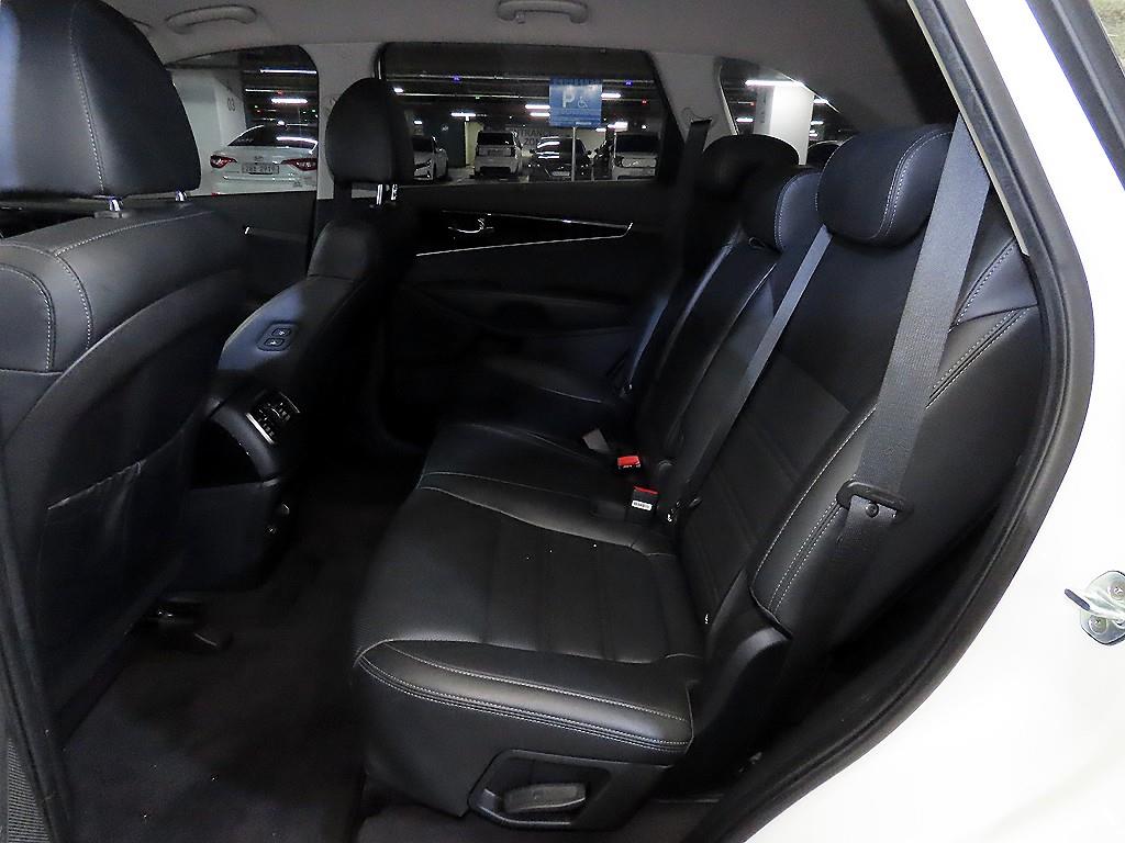 KIA Sorento - Vista 7