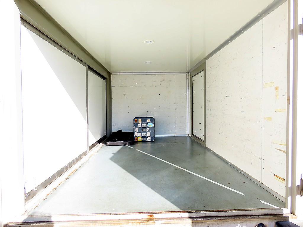 Small Truck Normal Box(Low Deck) - Vista 5