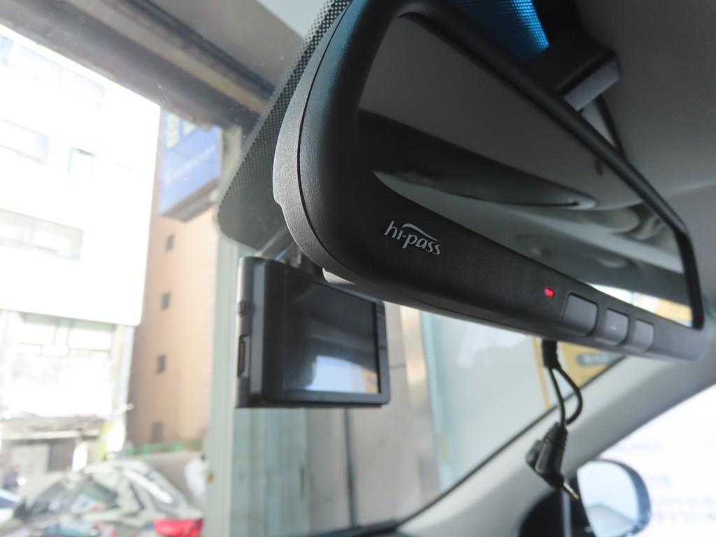 KIA Sorento - Vista 11