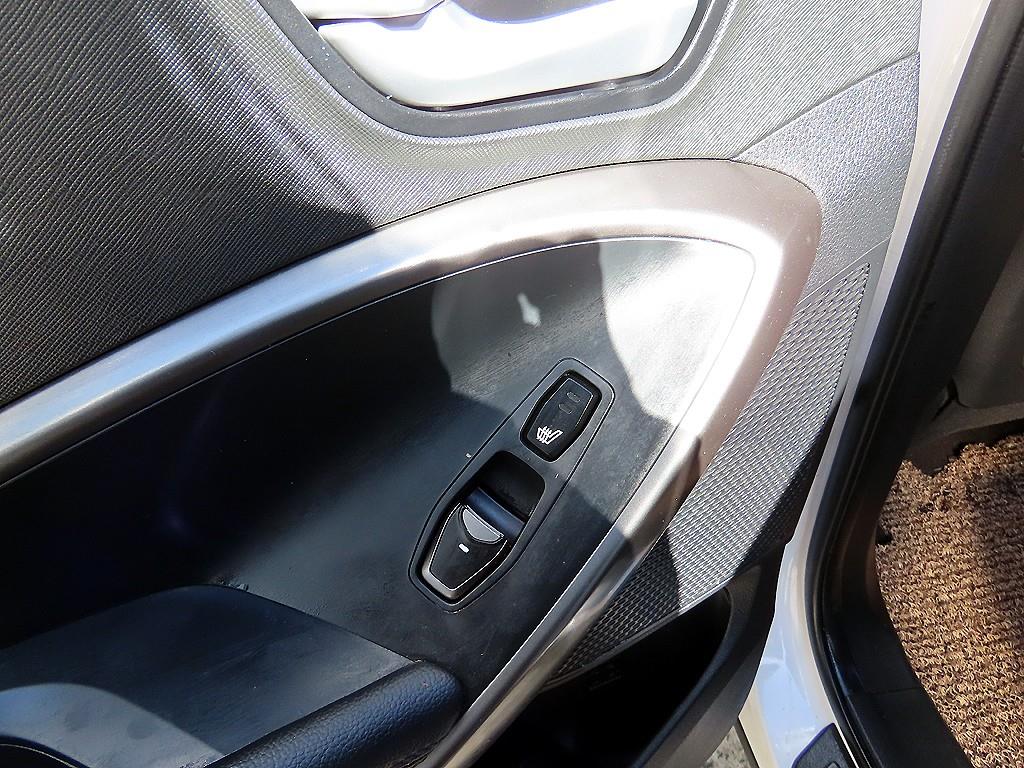 HYUNDAI Santa Fe 2016 Blanco - Importación desde Corea - HF Imports Iquique - Foto 16