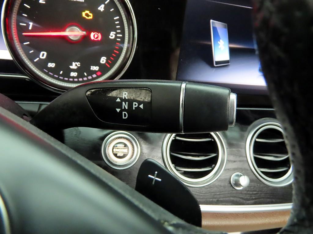 Mercedes Benz E class - Vista 10