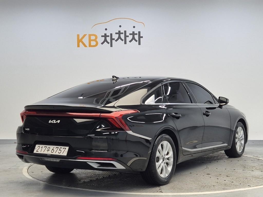 KIA K8 - Vista 3