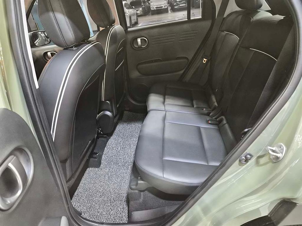 HYUNDAI Casper - Vista 7