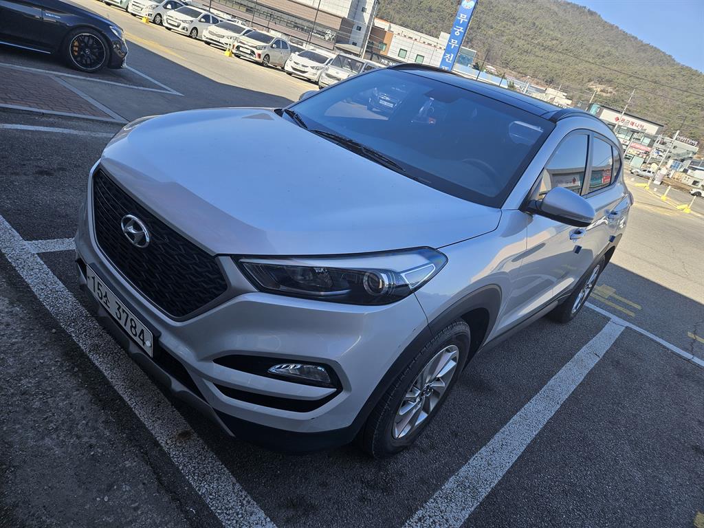 HYUNDAI Tucson - Vista 2