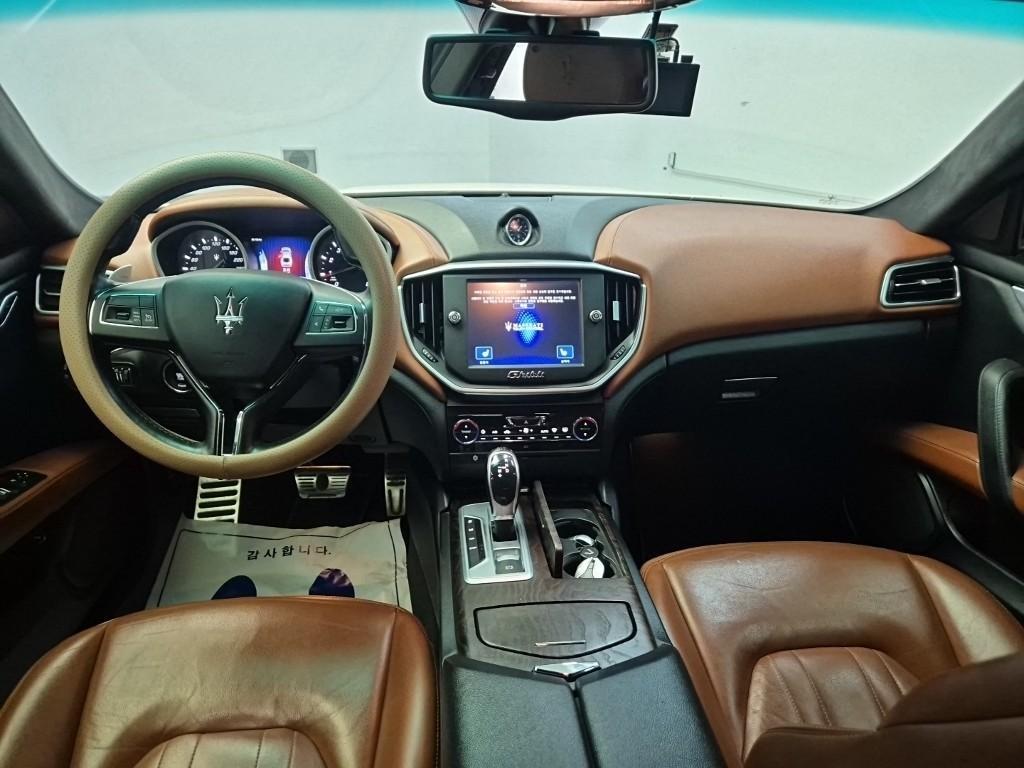 Maserati Ghibli - Vista 7