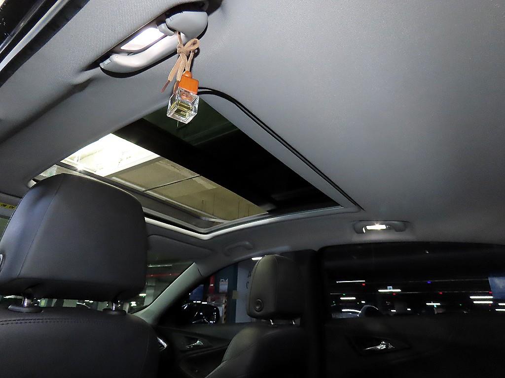 Chevrolet Malibu 2018 Azul - Importación desde Corea - HF Imports Iquique - Foto 18