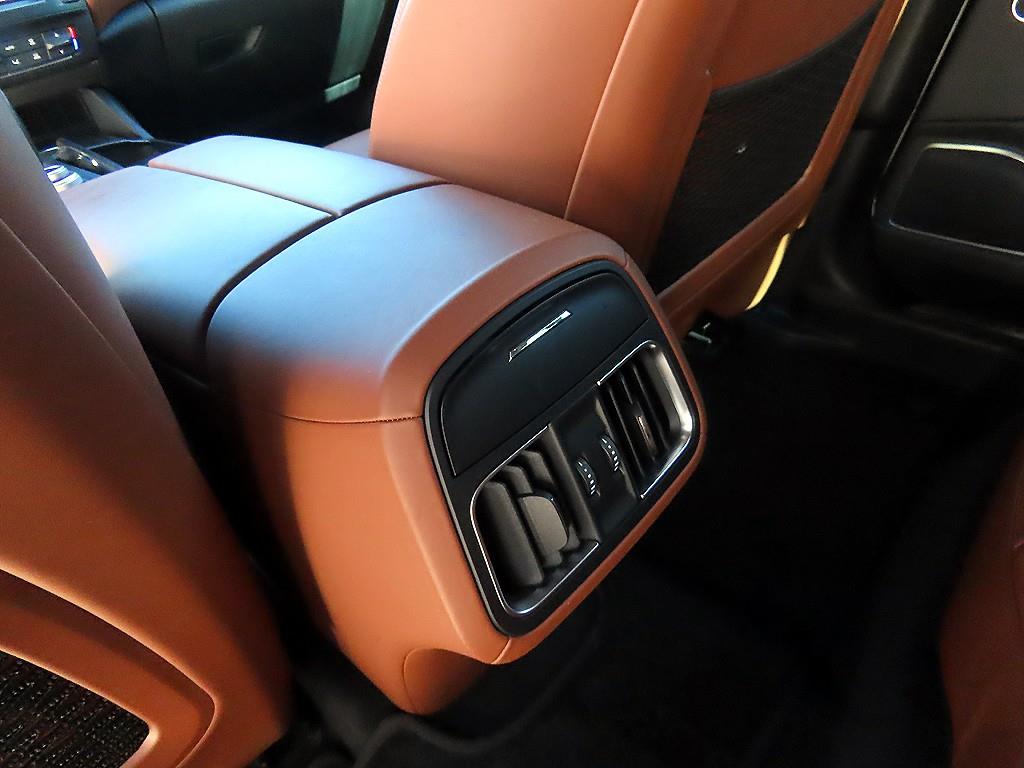 Maserati Levante 2019 Blanco - Importación desde Corea - HF Imports Iquique - Foto 15