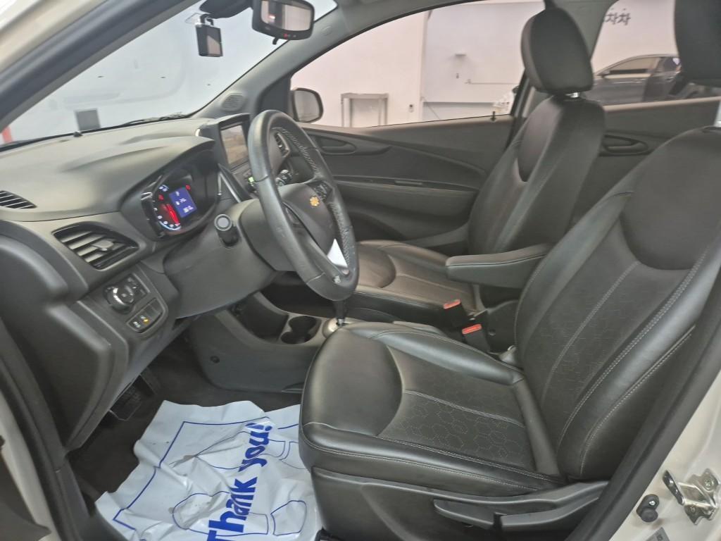 Chevrolet Spark - Vista 11