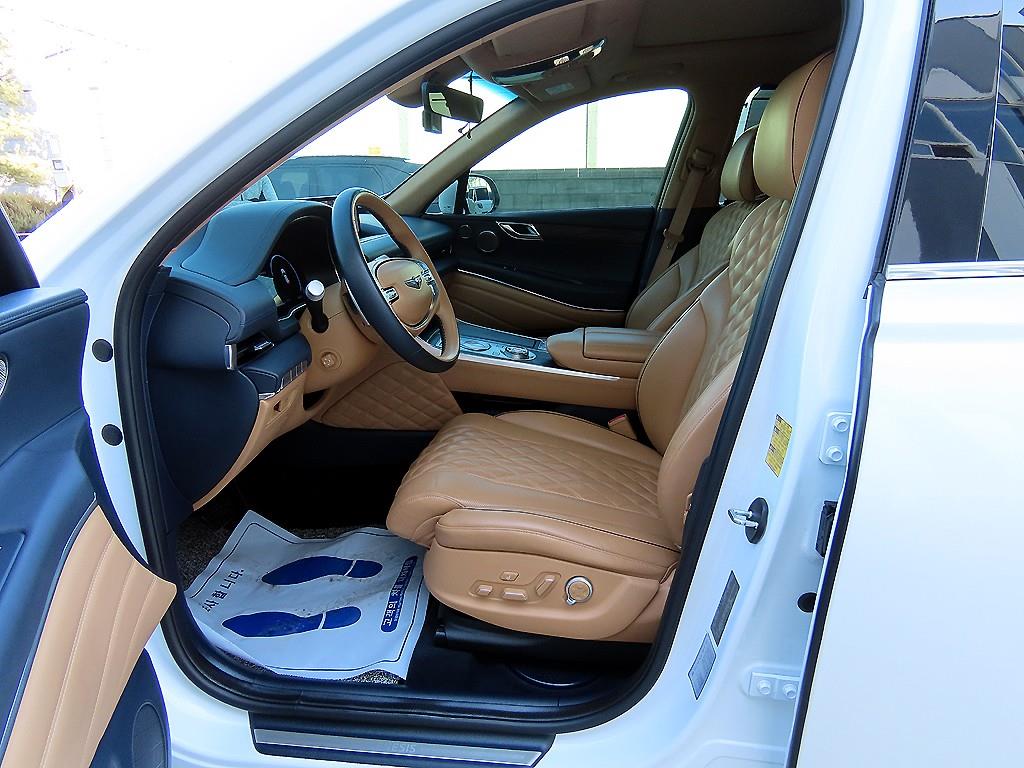 Genesis GV80 - Vista 5