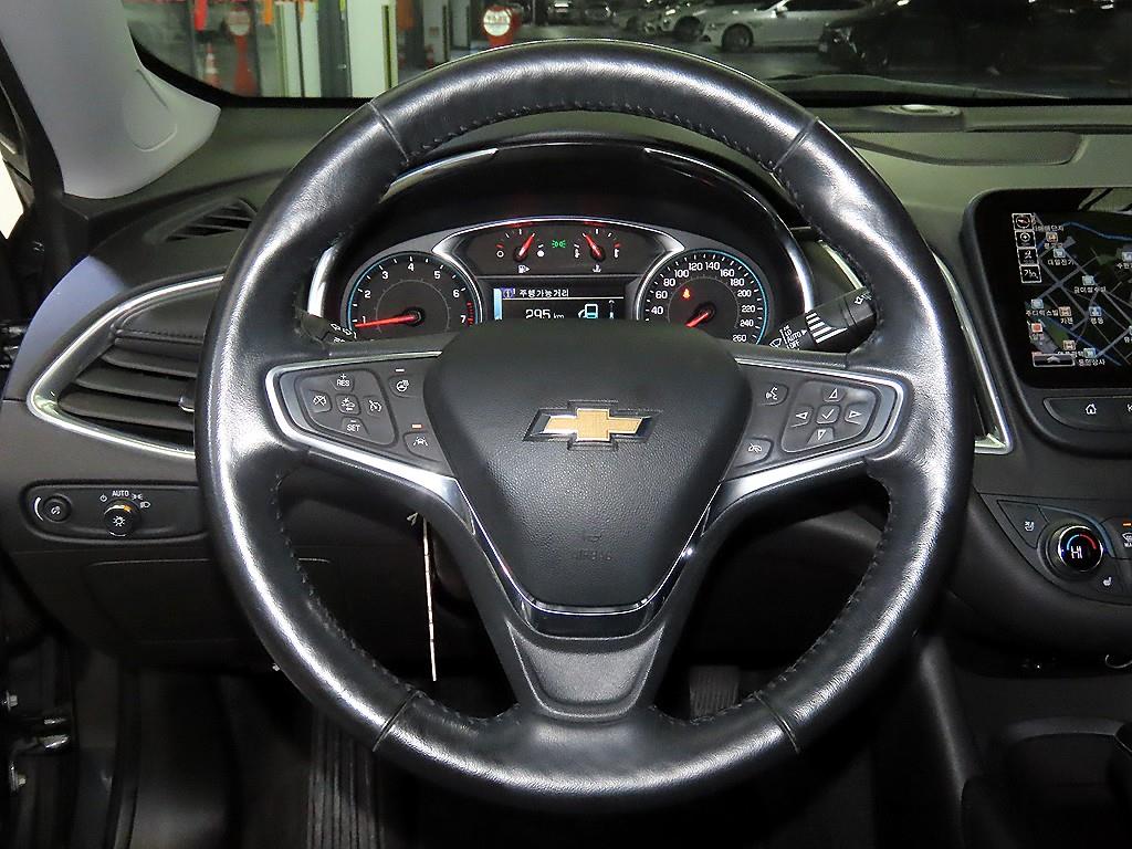 Chevrolet Malibu - Vista 8