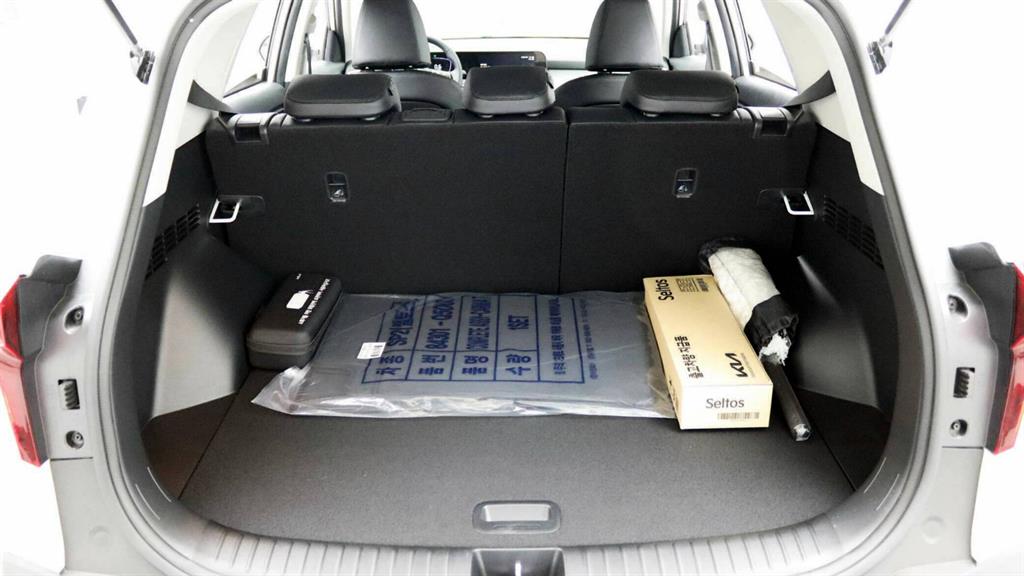 KIA Seltos 2026 Blanco - Importación desde Corea - HF Imports Iquique - Foto 10