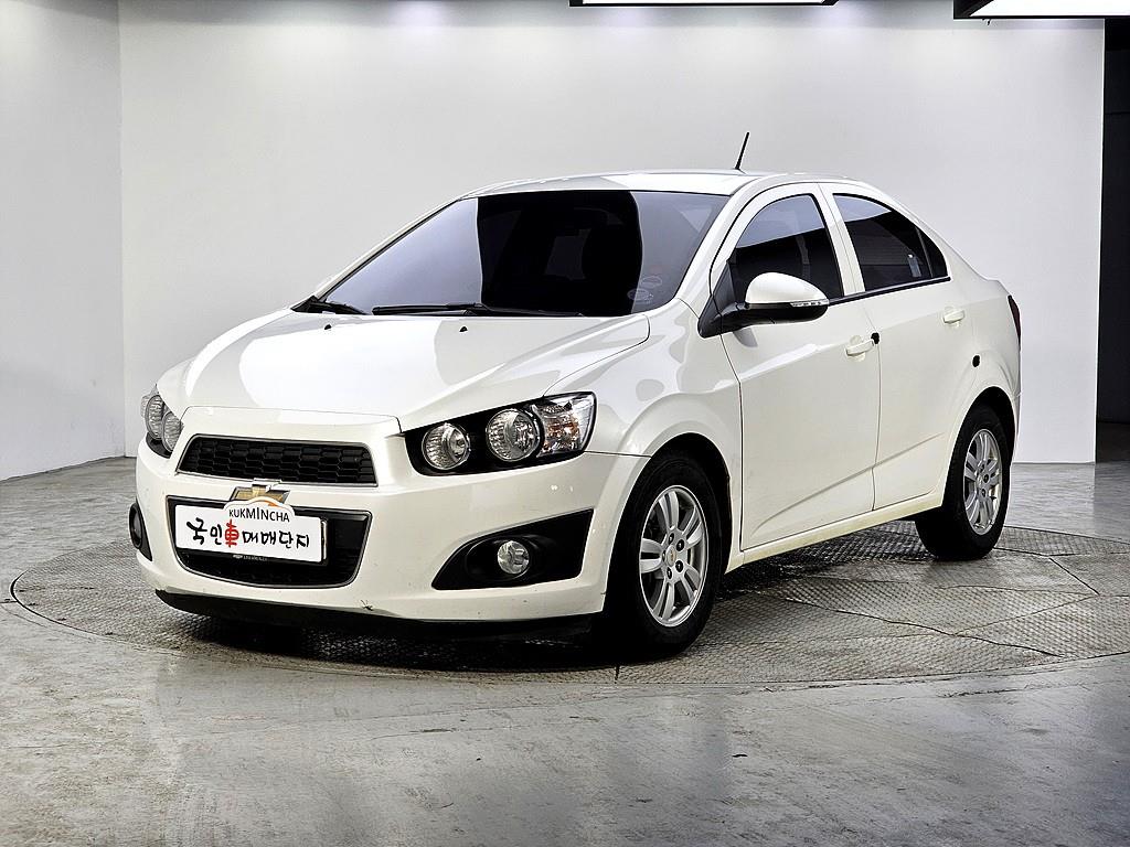 Chevrolet Abeo 2015 Blanco - Importación desde Corea - HF Imports Iquique - Foto 1