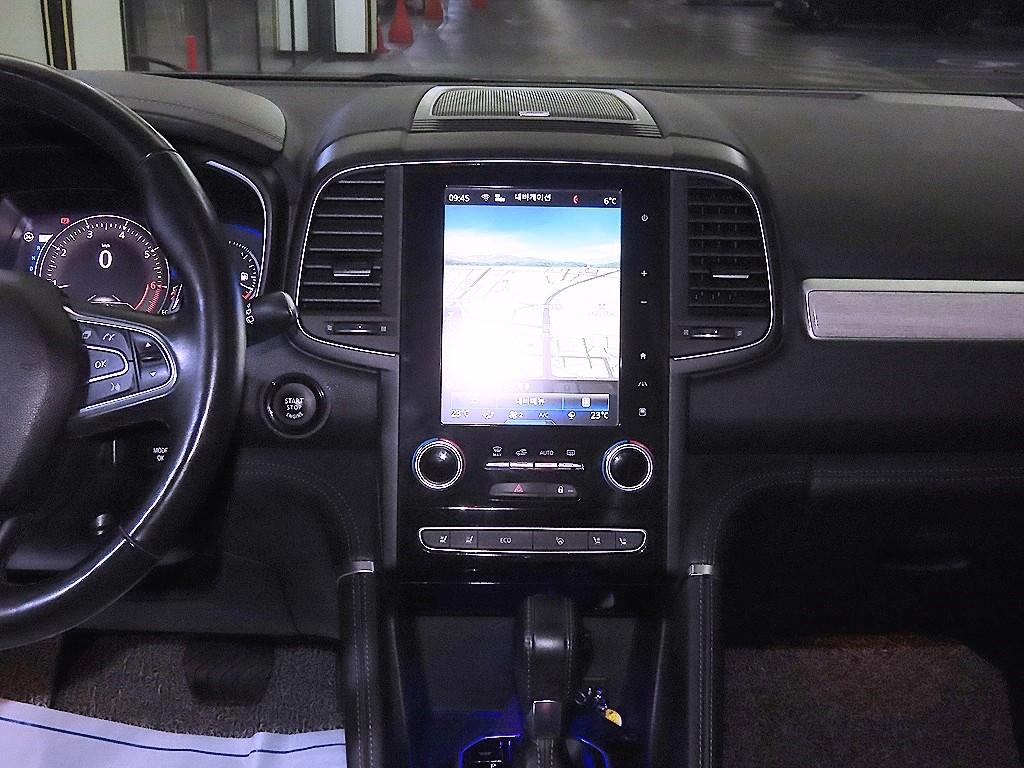 SAMSUNG QM6 - Vista 11