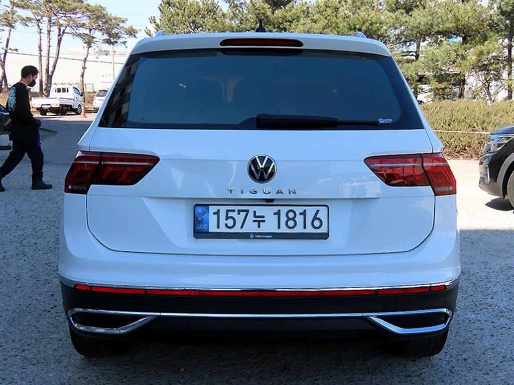 Volkswagen Tiguan - Vista 4
